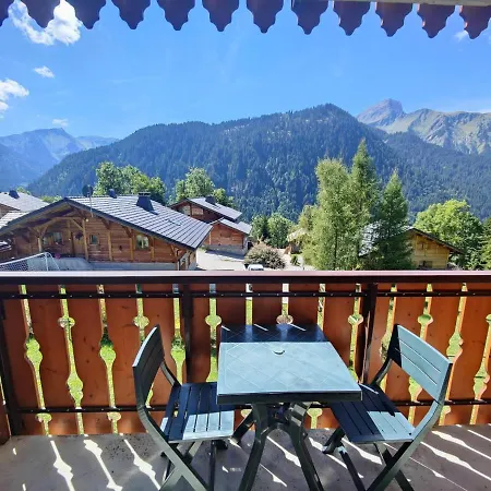Vue Montagnes Châtel